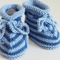 handgestrickte Babyschuhe, aus Baumwolle, 3-6 Monate, blau gestreift Bild 3