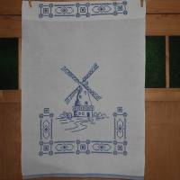 bestickter Vintage Vorhang für Küchenregal Windmühle Bild 1