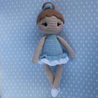 Häkelpuppe Puppe Ballerina aus Baumwolle tolles Geschenk für Kinder Bild 6