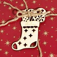Weihnachtsbaumschmuck, Geschenke Anhänger Holz mit Wunschgravur - Motiv Stiefel Bild 2