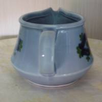 Dekoratives hellblaues Milchkännchen aus Keramik von Kahla GDR Bild 4