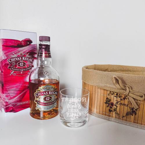 Personalisiertes Whiskyglas mit Name und Spruch Motiv Gravur | Whisky Geschenk für Männer mit Wunschgravur