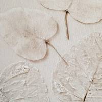 Stoff Baumwolle "Relief Blätter" creme ecru 3D-Optik Digitaldruck Leinenoptik Bild 1