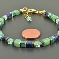 Armband mit Edelsteinen, Würfelarmband in blau und grün, vergoldetes 925er Silber, Armkettchen Sodalith Aventurin Türkis Bild 3
