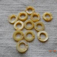 Perlen-Set,12 Kunststoff Perlen in Ringform im Säckchen,gelb, Bild 1