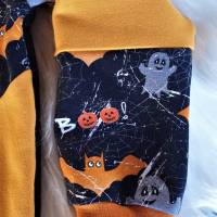 Hoody - Kapuzenpulli  für Kinder - Halloween   Gr. 104 - Geister und Fledermaus - schwarz / orange - Unikat Bild 3