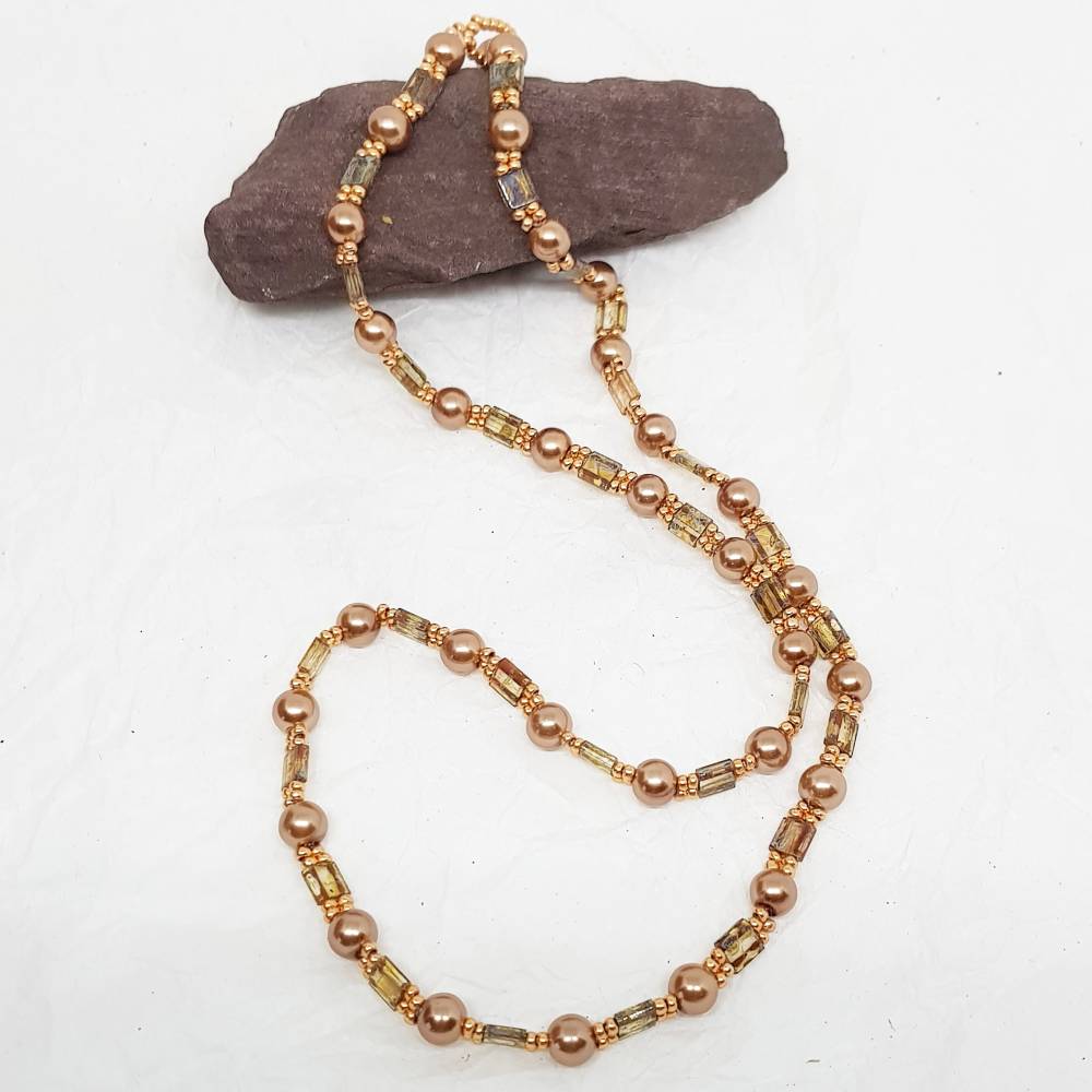 Schlichte elegante Halskette in caramel-gold Bild 1