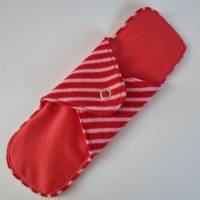 Waschbare Damenbinden, zweilagig - Einzeln - in rot-rosa "Streifen" - von he-ART by helen hesse Bild 5
