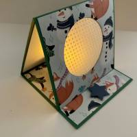 LED-Teelicht Weihnachtskarte  mit geprägtem Kreis, grün zum Aufstellen,Handarbeit, Kinderkarte Bild 1