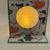 LED-Teelicht Weihnachtskarte  mit geprägtem Kreis, grün zum Aufstellen,Handarbeit, Kinderkarte Bild 4