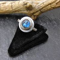 handgeschmiedeter Ring in 925er Silber mit naturförmigem Labradorit Stein Bild 7