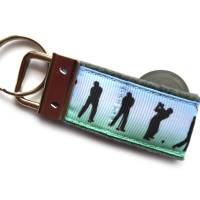 Schlüsselanhänger Anhänger "Golfspieler" aus  Wollfilz und Ripsband - mit Fach für den Einkaufswagen-Chip Bild 6