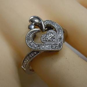 Herz Damen Ring mit Diamantbesatz Dezent & Edel RG55 Bild 3