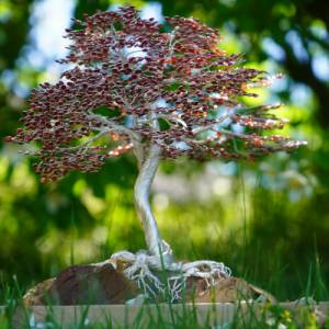 Dekorativer Baum aus Holz und Draht, besondere Geschenkidee für besondere Anlässe. Außergewöhnliche Dekoration aus Vollh Bild 5