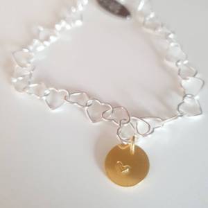 Armband personalisiert, Herzarmband Silber, Anhänger Gold,mit Sternzeichen, Buchstaben, Herz Bild 3
