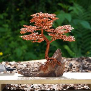 Deko Bonsai mit Blättern aus Kupferdraht auf Baumwurzel, Drahtbaum auf Baumwurzel aus Echtholz, Deko aus Holz, Deko-Bons Bild 4