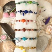La Tortue Heureuse - Bunte Perlen-Armbänder mit Schildkröten, Edelsteinen und Rocailles Bild 1