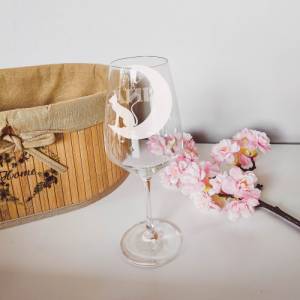 Personalisiertes Weinglas mit Name und Katze Motiv | Trinkglas mit Namen | Geschenke mit Wunschgravur Bild 1