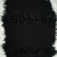 Damenschal Strickschal in schwarz mit Effektstreifen handgestrickt von Hobbyhaus Bild 6