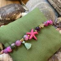 Pink Starfish - Perlenarmband mit Orchideen-Jade, Seestern, Quaste, goldfarbenen Rocailles und 18k vergoldetem Herz Bild 2