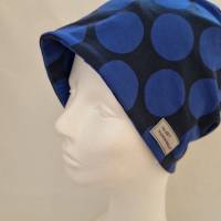 Beanie-Loop - gleichzeitig Mütze und Loop - für Damen, genäht aus Jersey in dunkelblau-blau, von he-ART by helen hesse Bild 3