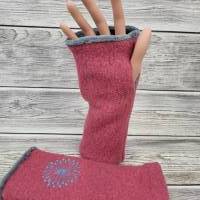 Handstulpen  Armstulpen Marktfrauenhandschuhe Handschuhe bestickt aus Wollwalk Bild 3