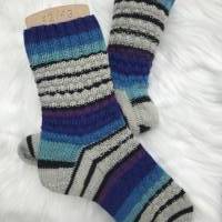 Handgestrickte Socken Größe 42/43 Bild 1