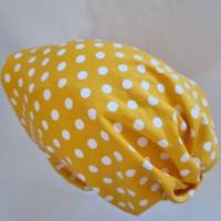 Beanie-Loop - gleichzeitig Mütze und Loop - für Damen, genäht aus Jersey in gelb-weiß, von he-ART by helen hesse Bild 4