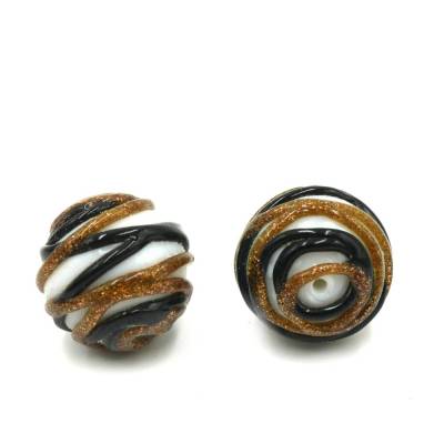 Glas Perlen, 2 Stück , handgedrehte Perle , weiß mit 2 farbigen Glasfäden umwickelt, Lampwork Glasperlen