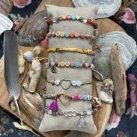 True Hearts - Bunte Perlen-Armbänder mit Edelsteinen, Perlen und Rocailles und ganz viel Herz! Bild 1