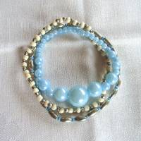 Perlenarmbänder 3er Set in hellblau-creme-silber handgemacht von Hobbyhaus Bild 1