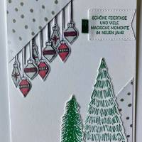 Weihnachtskarte  mit Tannen und Weihnachtskugeln Handarbeit Stampin'Up! Bild 1