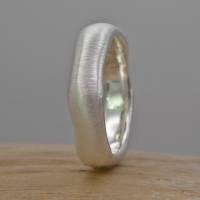 Ring "Smoothie" Silber 925 organische, fließende Form, ein Ring ohne Ecken und Kanten, Bild 3