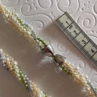 Bunte Perlenkette, vier Reihen, Verschluss: Si925, Geschenk für Frauen, Brautschmuck, Handarbeit aus Bayern Bild 2