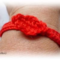 Gehäkeltes Armband mit Metallperle Herz - Häkelarmband,Damenarmband,Geschenk,rot,silber Bild 5