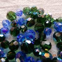 Glasperlen-Set,50 gr.kleine Glasperlen,grün und blau schimmernd, Bild 4
