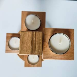 Teelichthalter für 4 Teelichter aus Holz | Holzdekoration für Kerzen aus Massivholz | Eiche und Buche Teelichthalter Bild 3