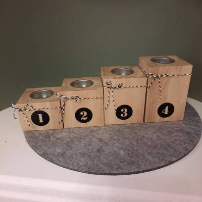 Adventskranz / Adventsbalken aus Holz