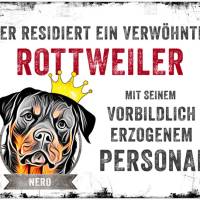 Hundeschild VERWÖHNTER HUND (Rottweiler) mit Hundename, wetterbeständiges Warnschild Bild 1