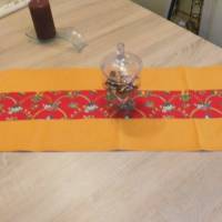 Tischläufer - goldgelb und rot - für Advent und Weihnachten - Maße: 32 x 81 cm Bild 3