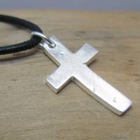 Silberkreuz "Vitus" mit Lederband, massives Kreuz Silber, cooles personalisierbares Geschenk zur Konfirmation, F Bild 2