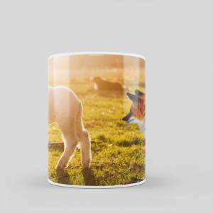 Bedruckte Keramiktasse Fuchs und Lamm für Kaffee- und Teeliebhaber | spülmaschinenfeste Tasse mit Motiv | Geschenkidee Bild 4