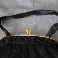 elegante Vintage Handtasche schwarze Seide Bild 2