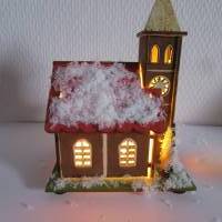 Kirche beleuchtet - Weihnachtsdeko mit LED Bild 2