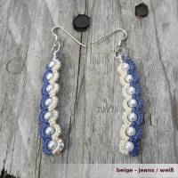 langer Ohrring Duett aus zwei Farben Baumwolle und einer Reihe Perlen an Ohrringteil 925er Silber Bild 1