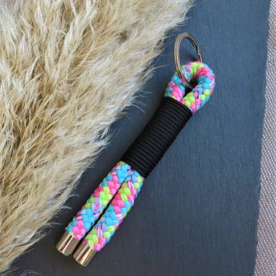 Schlüsselanhänger aus PPM-Tau Bunt/Schwarz