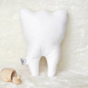 Zahn Kissen - personalisierbar mit Namen, individuelle Geschenkidee für Kinder - Zahnfee mit Kuschelfaktor Bild 5