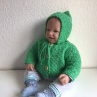 Babyjacke gemustert mit Mütze, Größe 56 in grün, handgestrickt, Holzknöpfe mit Elefantenmotiv Bild 10