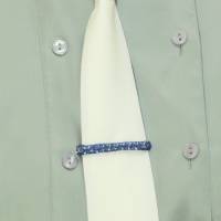 dunkelblauer Damen-Krawattenschieber mit eingearbeiteten silberfarbenen Perlen Bild 3