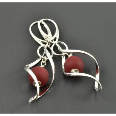 Ohrringe mit Polarisperle in Spirale, 925er Silber, Ohrhänger Sterling Silber, rot, silber